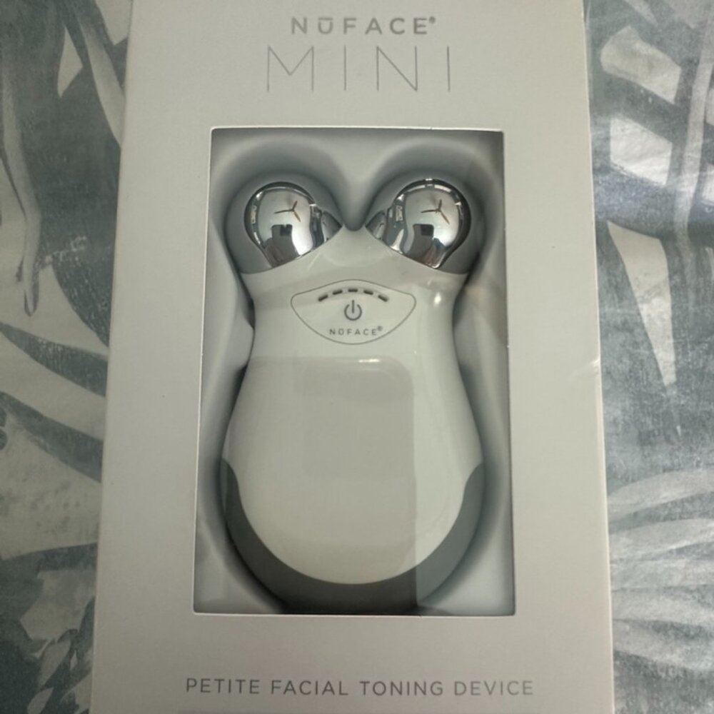 NuFACE Mini Facial Toning Device – Brand New in Box